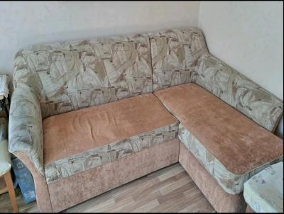 фото До Перетяжка углового дивана и пуфиков