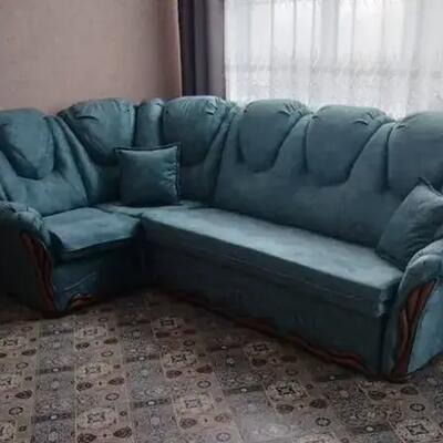 Перетяжка мягкого углового дивана